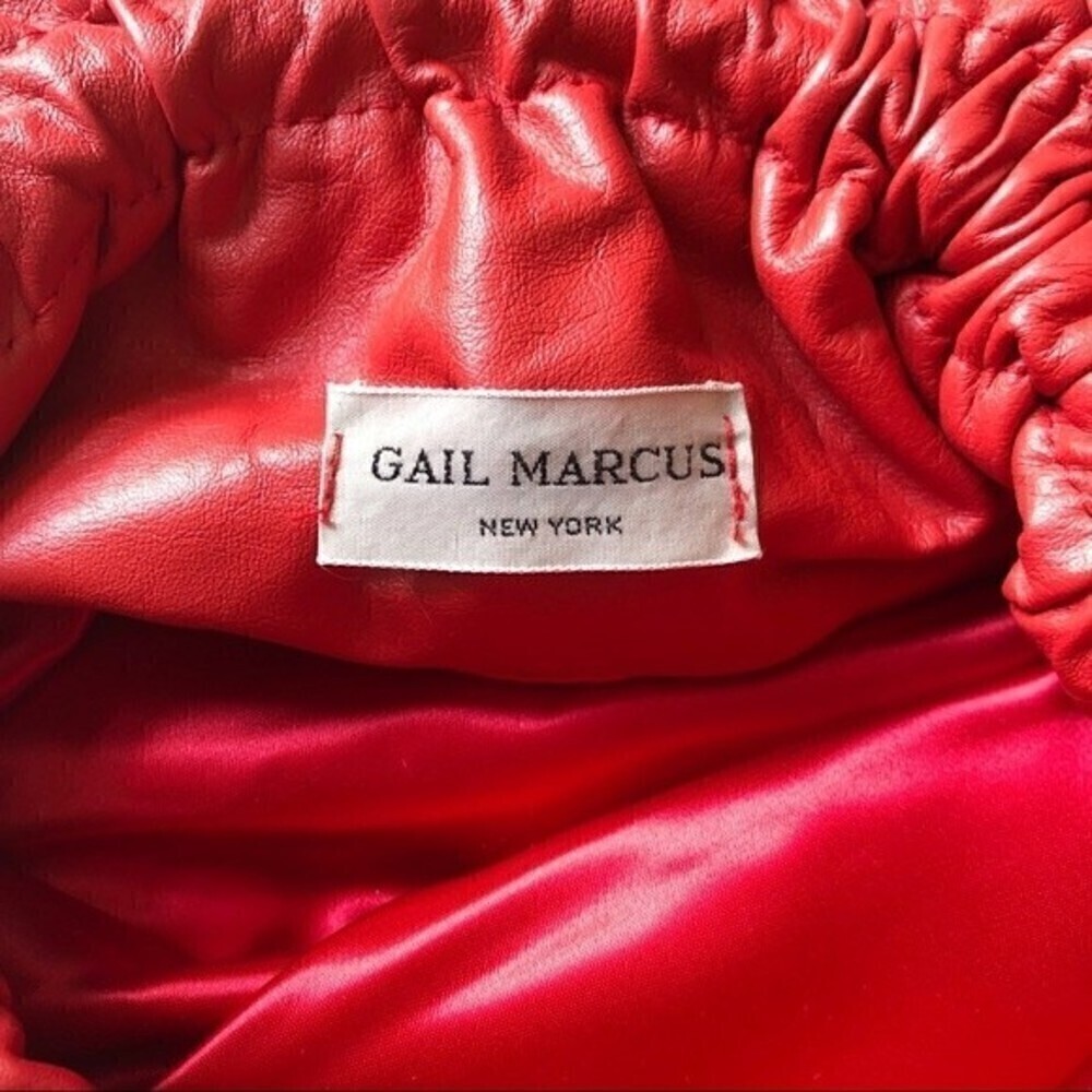 Vtg Gail Marcus NY Slouchy Bag Purse Red Suede Pouch Bag Clutch Crossbody - Picture 7 of 15